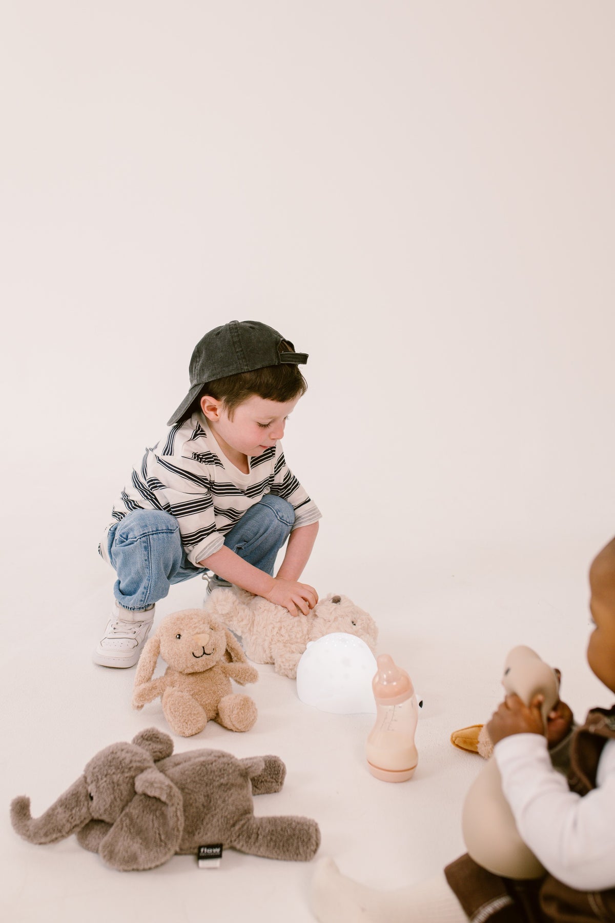 Boy with Heartbeat Comforters, Bjorn Projector & S-Bottle