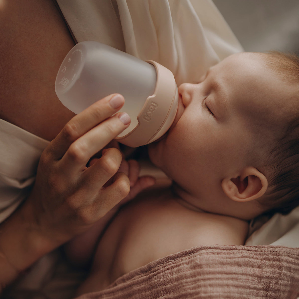 Difrax LOVI Mammafeel Bottle (150 ml) - Baby Feeding