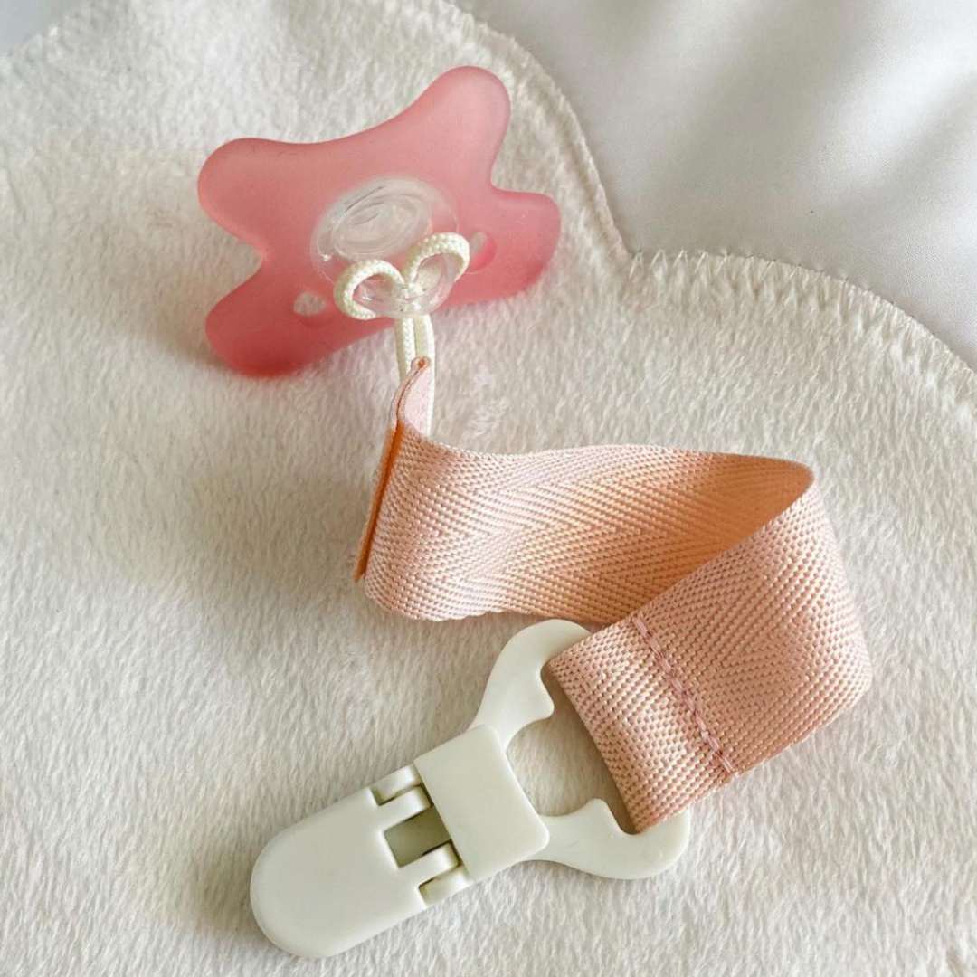 Difrax Pacifier Cord - Blossom / White Clip Attached to Pacifier