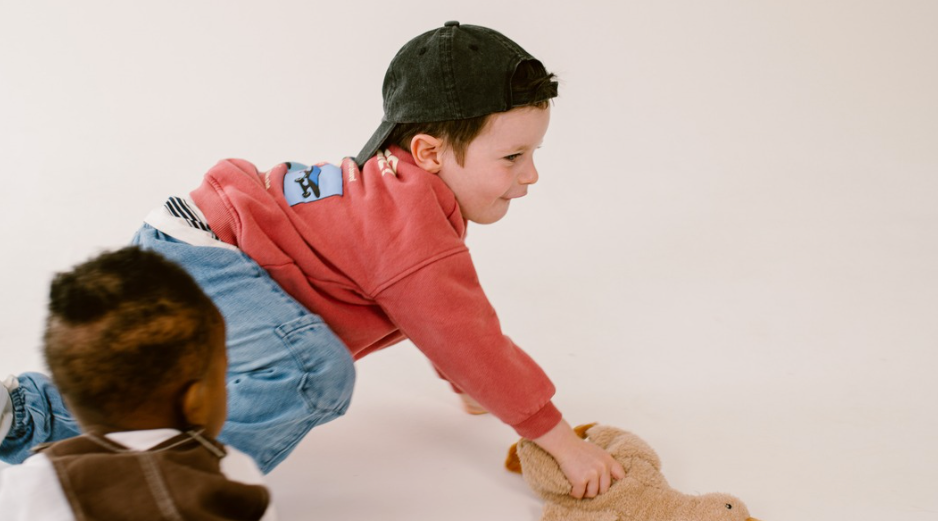 Feeding & Colic Support: Gentle Tips for Sensitive Tummies