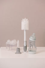 Difrax 2-in-1 Deluxe Bottle Brush - With S-Bottle & Formula Container