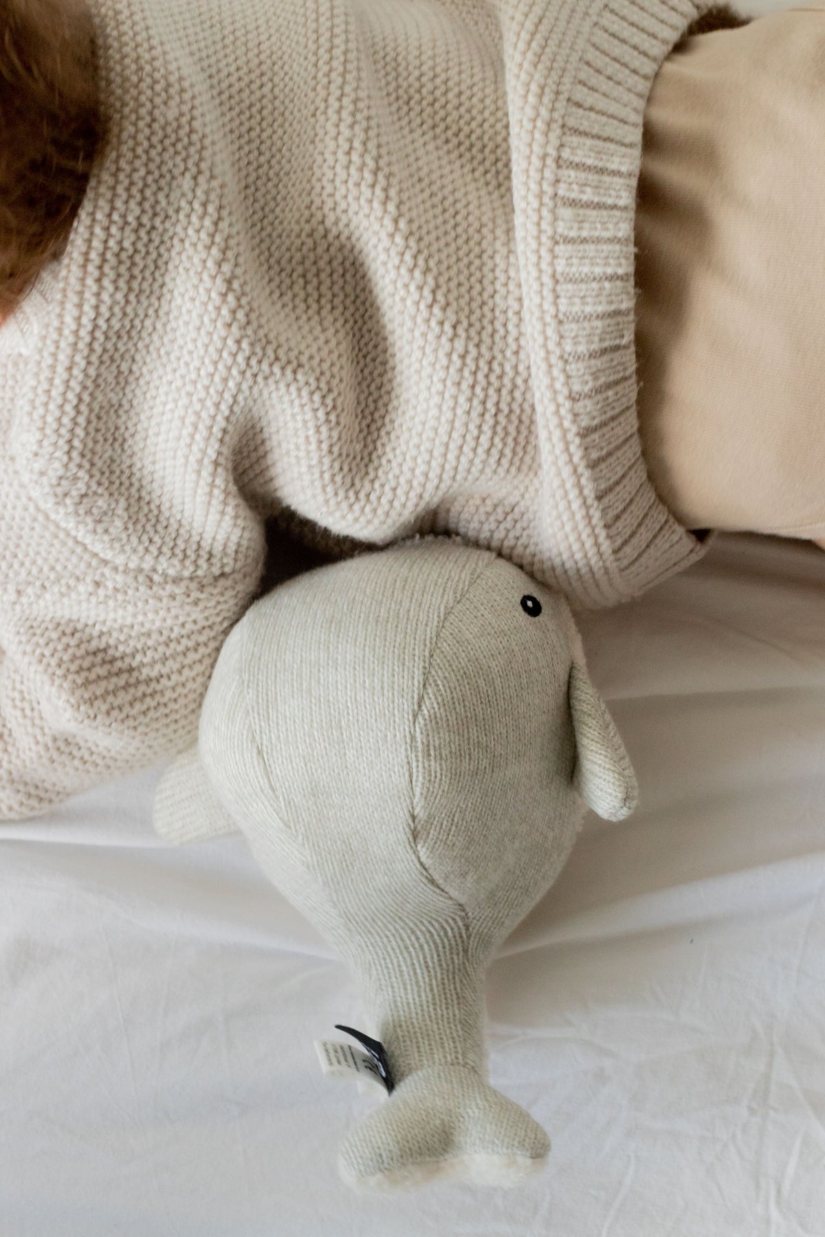 Moby (Grey) - Rechargeable Heartbeat Comforter
