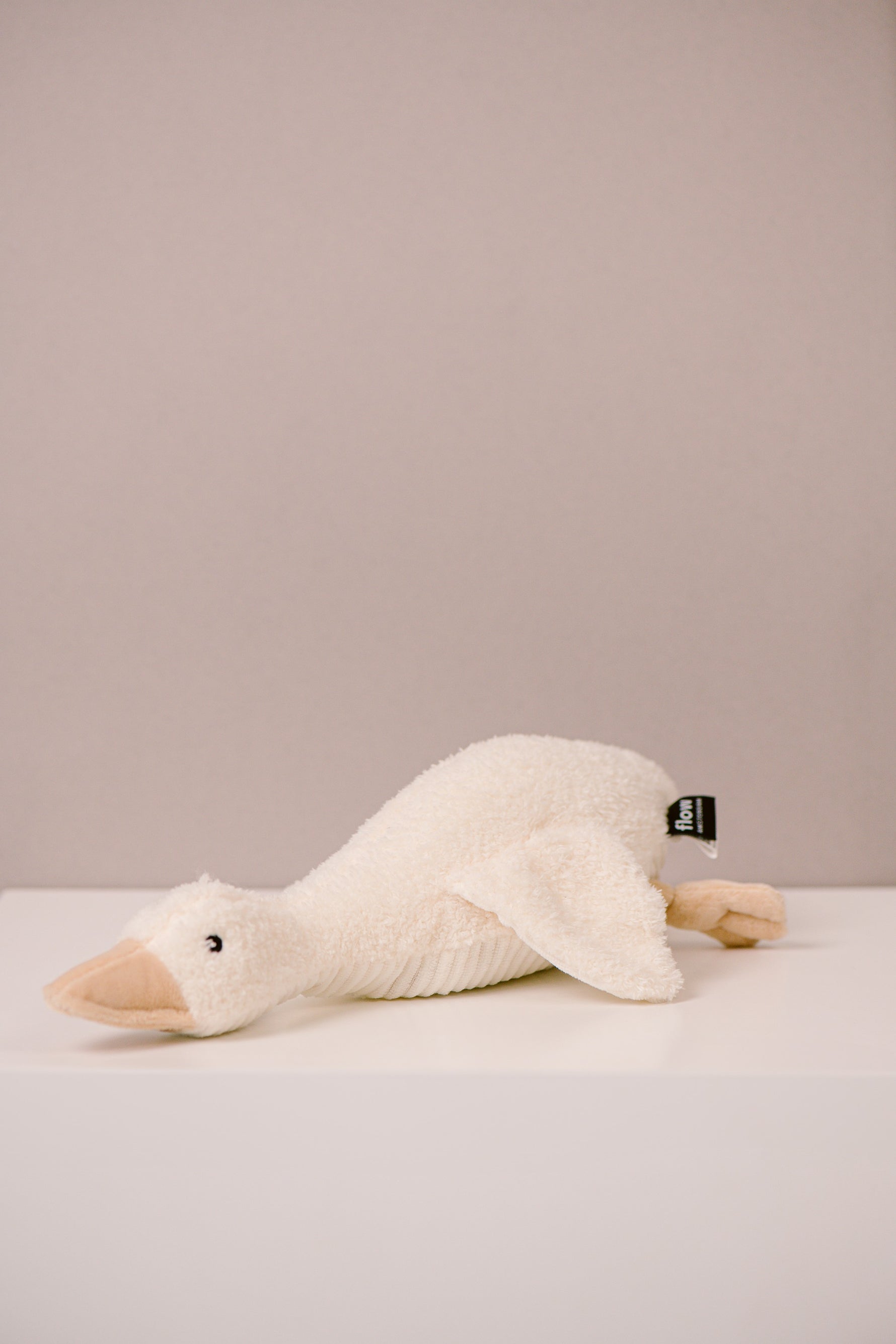 Flow Amsterdam - Liva Heartbeat Comforter - Beige - Angle