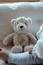 Lou Heartbeat Comforter - In Front of Baby - Beige